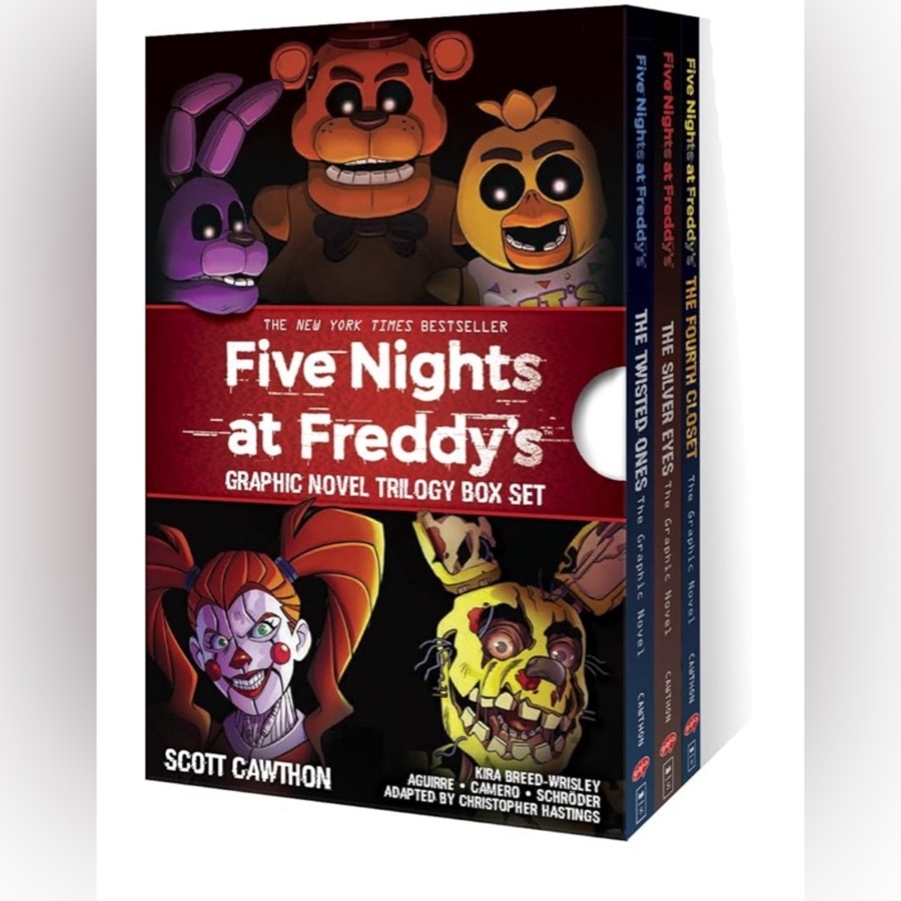 Five Nights at Freddy’s Graphic Novel Trilogy Box Set / BRAND NEW!!